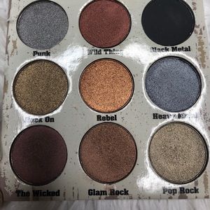 Glam Metals Crown Pro Palette